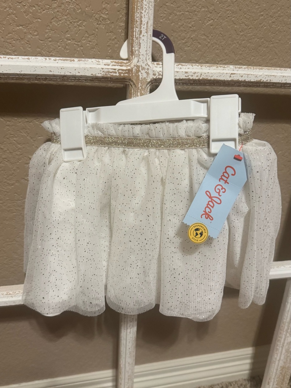 NWT Toddler White Tulle Skirt with Gold Waistband and Gold Glitter, 2T
